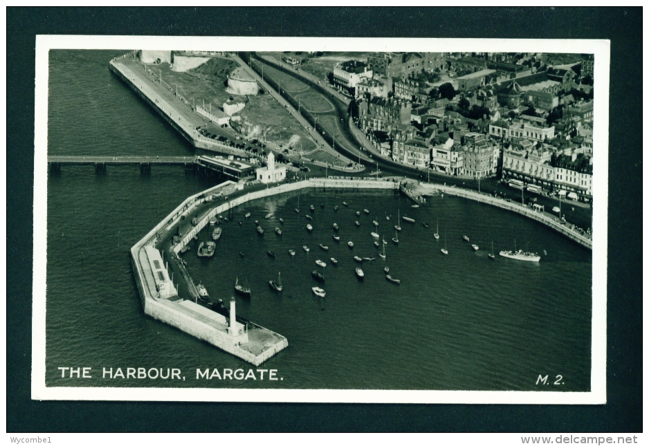 ENGLAND  -  Margate  The Harbour  Unused Vintage Postcard As Scan - Margate