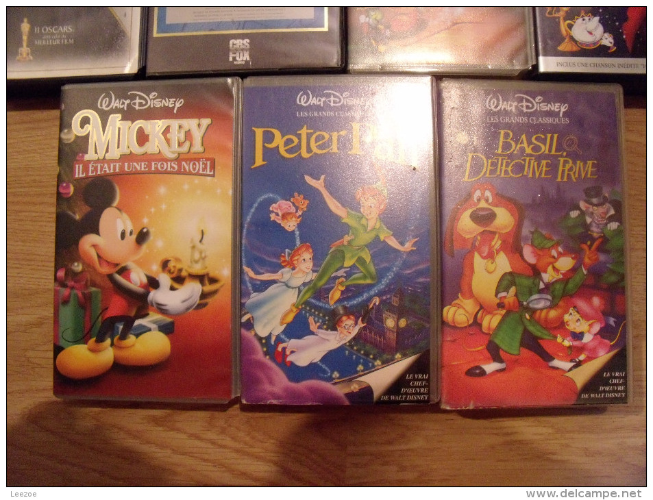 Cassette Vhs Disney,la Mélodie Du Bonheur,titanic, Lucky Luke, - Enfants & Famille