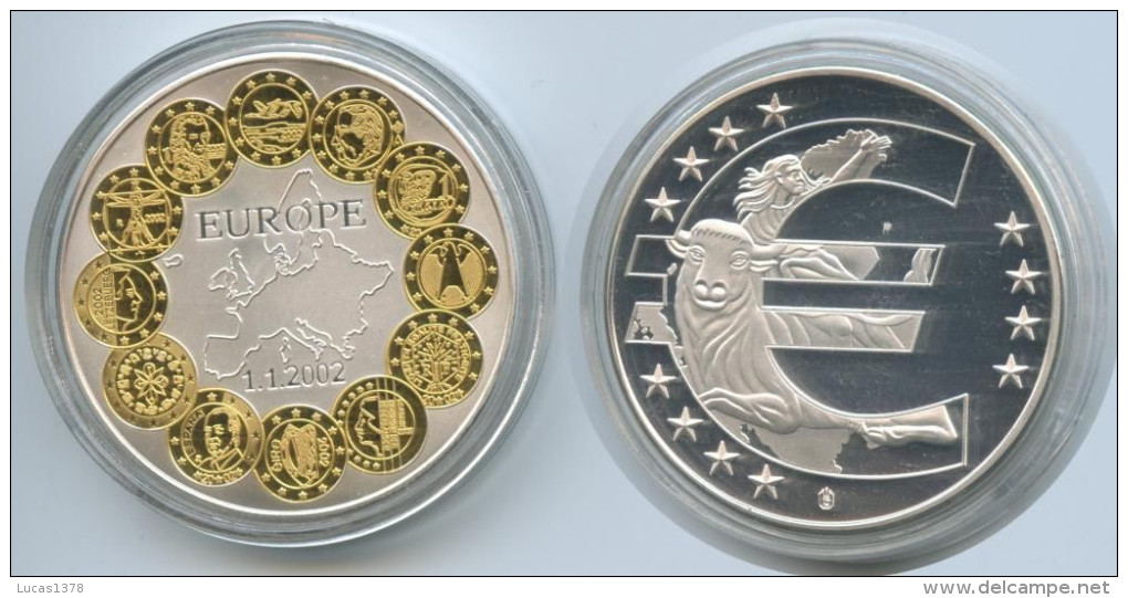 TRES BELLE MEDAILLE EUROPE 1.1.2002 - Monetary / Of Necessity