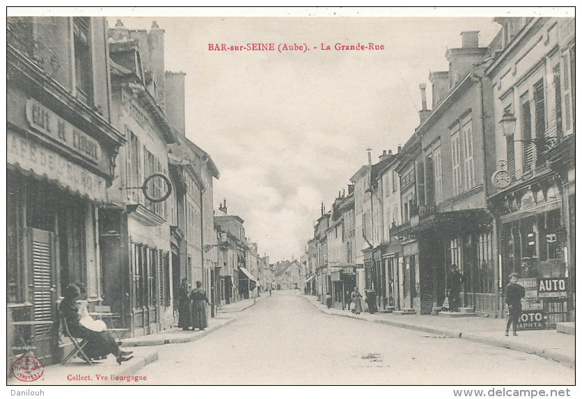 10 // BAR SUR SEINE   La Grande Rue   Edit Vve Bourgogne - Bar-sur-Seine