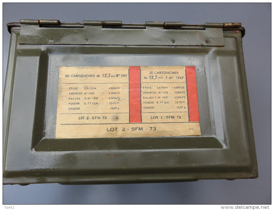 Caisse Française (vide) Pour 1 Bande De Cartouches De 12,7 Mde 1947, Trés Belles étiquettes, 30 X 20 X 15 Cm - Equipement