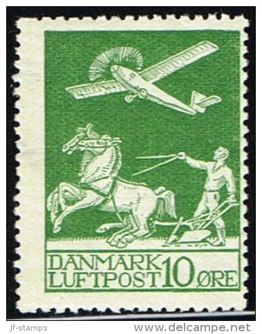 1925. Air Mail. 10 øre Green. (Michel: 143) - JF158316 - Poste Aérienne