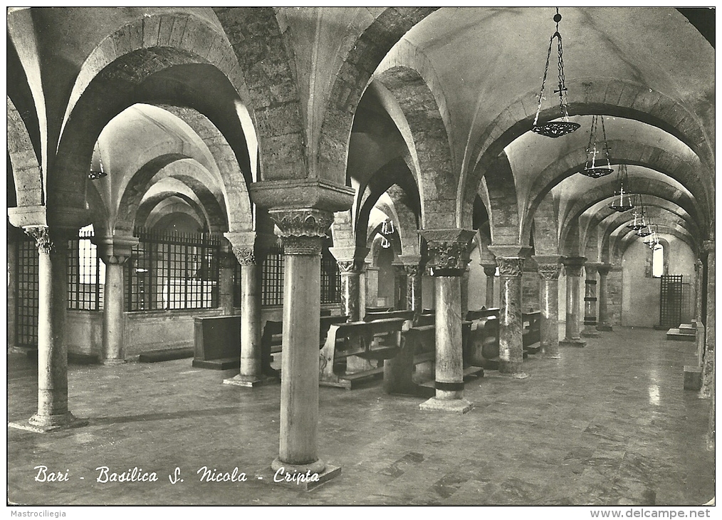 BARI  Basilica Di San Nicola  Cripta - Bari