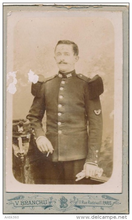 Photographie XIXème CDV Portrait D´un Militaire Chasseur Avec Baïonnette Régiment N° 101 - Photographe Branchu Paris - Personnes Anonymes