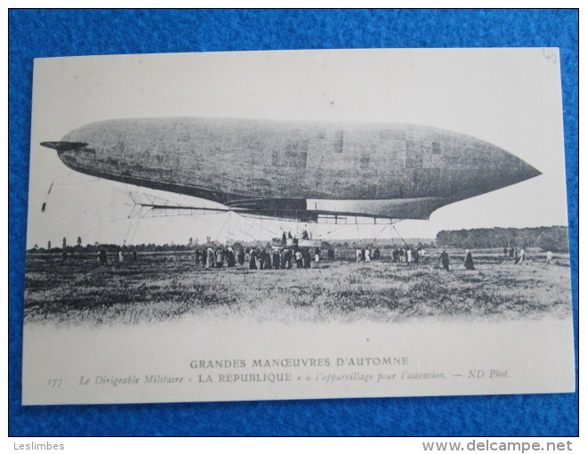 Grandes Manoeuvres D'Automne. Le Dirigeable Militaire "La Republique" A L'appareillage. Reproduction Par Cecodi No.A32 - Zeppeline