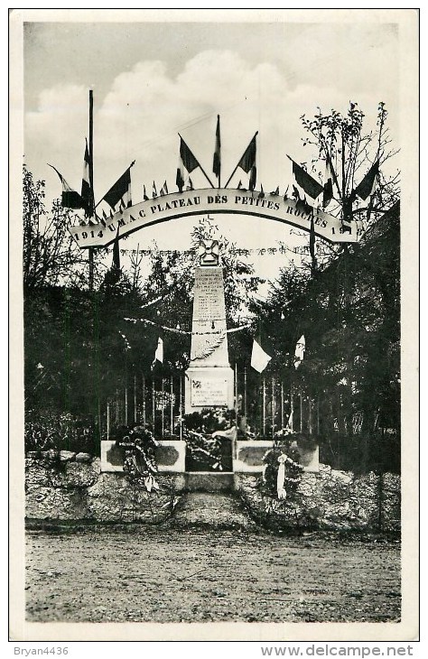 38 - Plateau Des Petites Roches - Monument Aux Morts De St-Hilaire Du Touvet - Isère - Voir Scans - Saint-Hilaire-du-Touvet