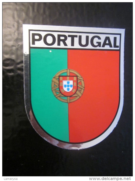 PORTUGAL   Blason écusson AUTOCOLLANT  Chromo Transfert Héraldique - Autocollants