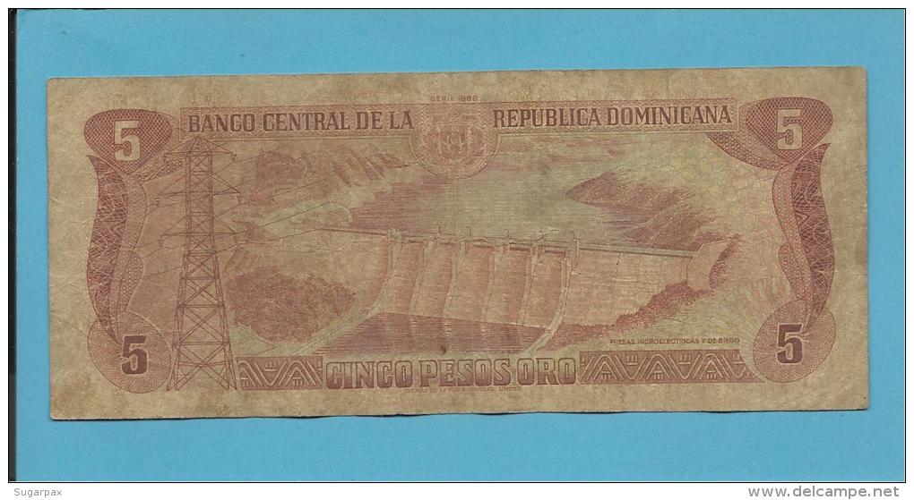 DOMINICAN REP. - 5 PESOS ORO - 1988 - Pick 118.c - 2 Scans - Repubblica Dominicana