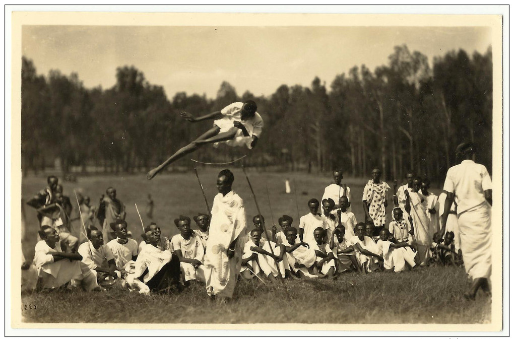 C. Zagourski - L´AFRIQUE QUI DISPARAIT ! Nº 94 - Ruanda. Saut De 2m20. Original Old Real Photo Postcard. - Kinshasa - Leopoldville