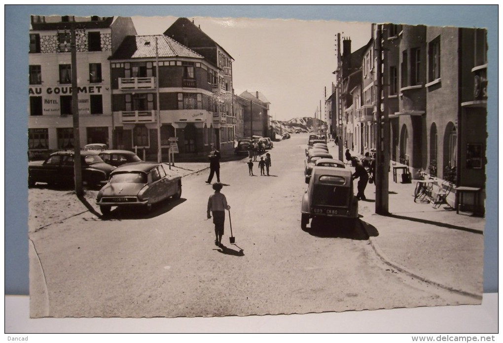 FORT-  MAHON   --- Boulevard De La Mer , Rue De  Paris - AUTOMOBILES  -CITROEN - Fort Mahon