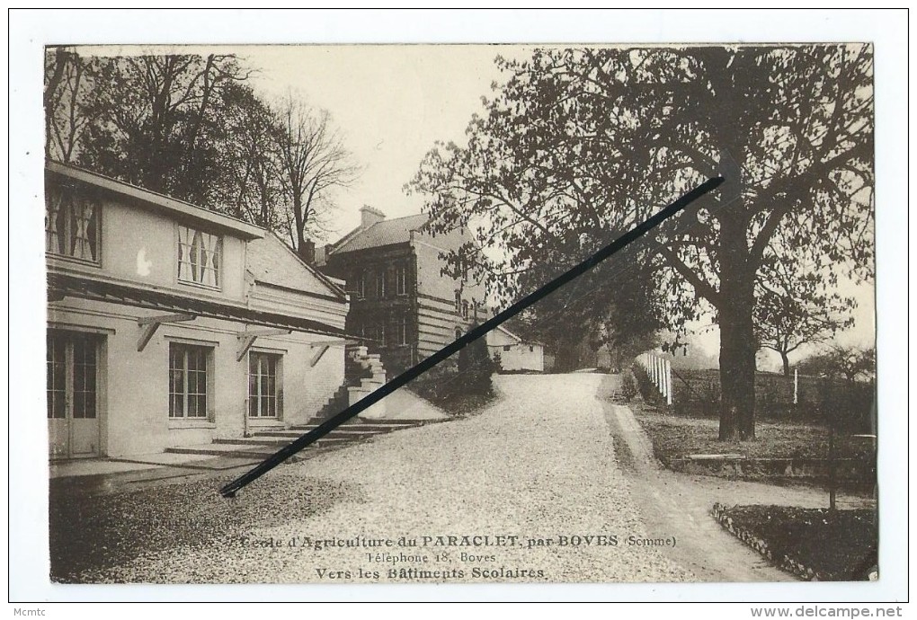 CPA - Ecole D´Agriculture Du Paraclet, Par Boves - Vers Les Bâtiments Scolaires - Boves