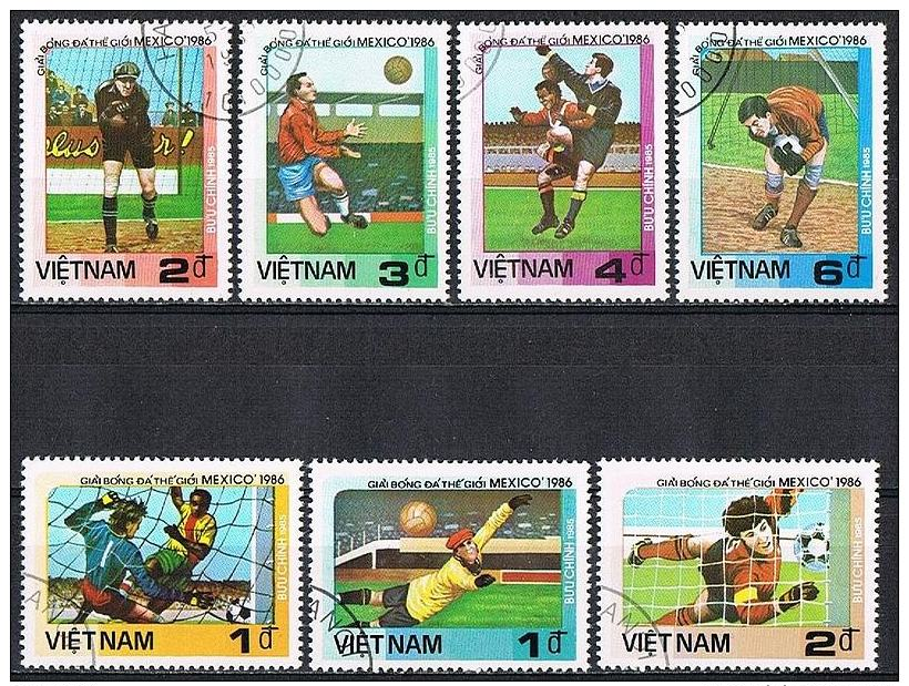 B013 SPORT VOETBAL FOOTBALL WORLD CUP MEXICO '86 VIETNAM 1985 Gebr / Used - 1986 – Mexique