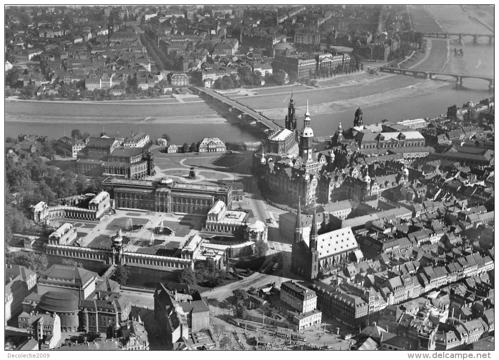 BG067 View Across Altsdadt Dresden  CPSM 14x9.5cm Germany - Dresden