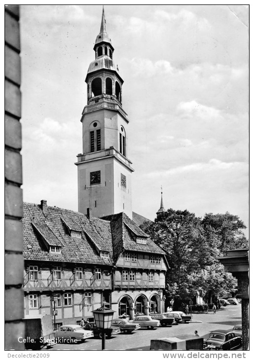 BG710 Car Voiture Celle Stadtkirche  CPSM 14x9.5cm Germany - Celle