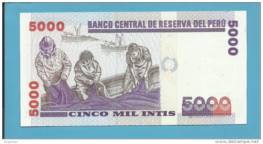 PERU - 5000 INTIS - 28.06.1988 - Pick 137 - UNC. - MIGUEL GRAU - 2 Scans - Pérou