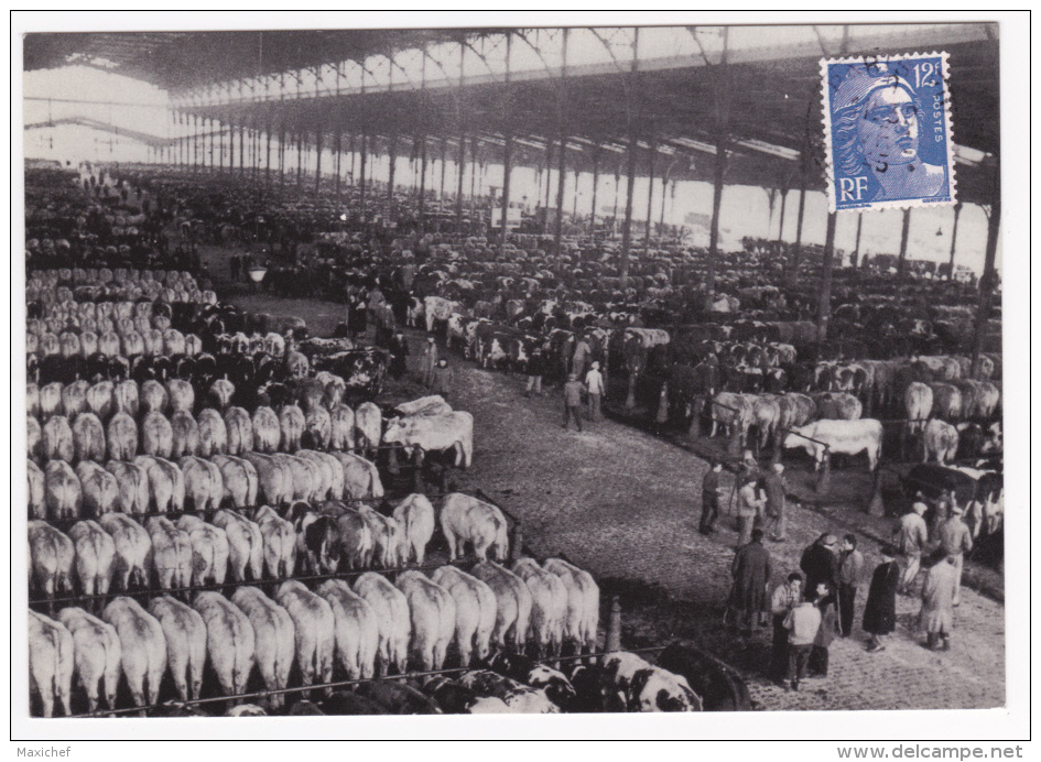 Reroduction CPSM - La Halle Aux Boeufs De La Vilette Devenue Aujourd'hui La Grande Halle, Un Jour De Marché Vers 1960 - Piazze Di Mercato