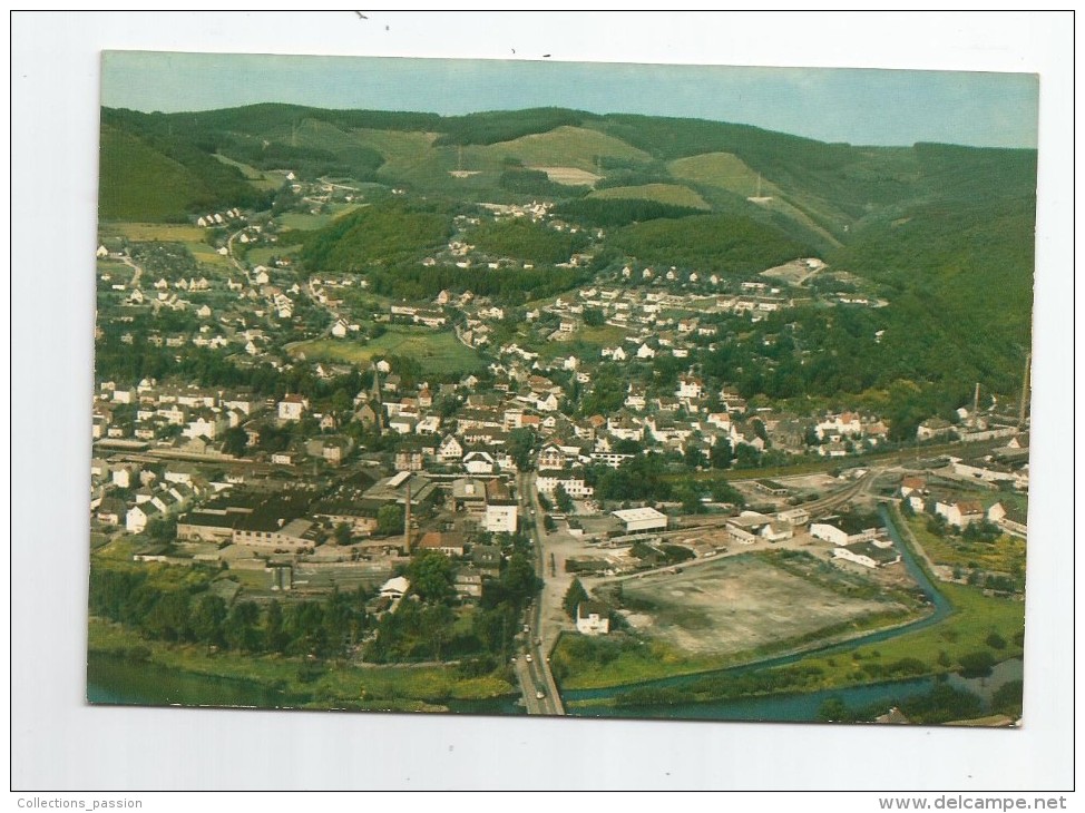 Cp , Allemagne , PLETTENBERG Im Sauerland , Ortsteil Eiringhausen Mit Blick Zum Silberg , Vierge , Ed : C. Kunstanstalt - Altena