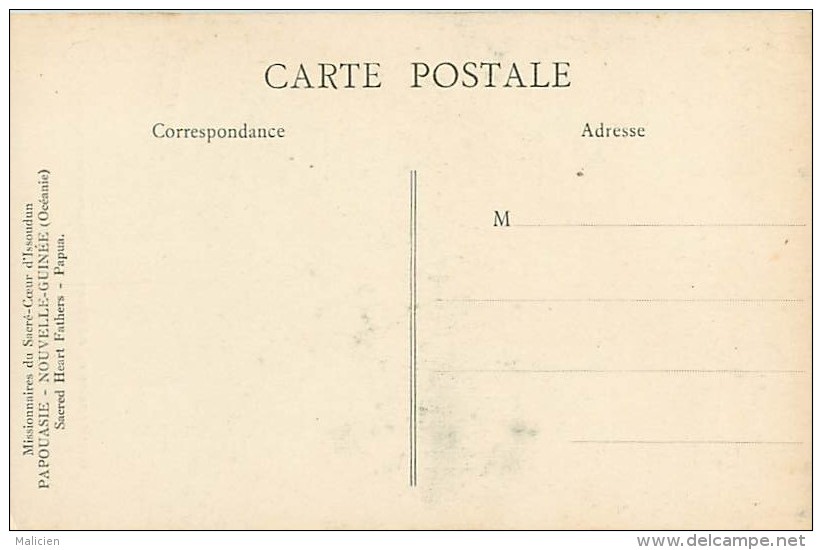 - Ref D384 -papouasie Nouvelle Guinee - Missionnaire Et Indigenes - Missionary And Natives - Carte Bon Etat - - Papua Nueva Guinea