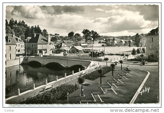 PUTANGES Le Pont Sur L'Orne - Putanges