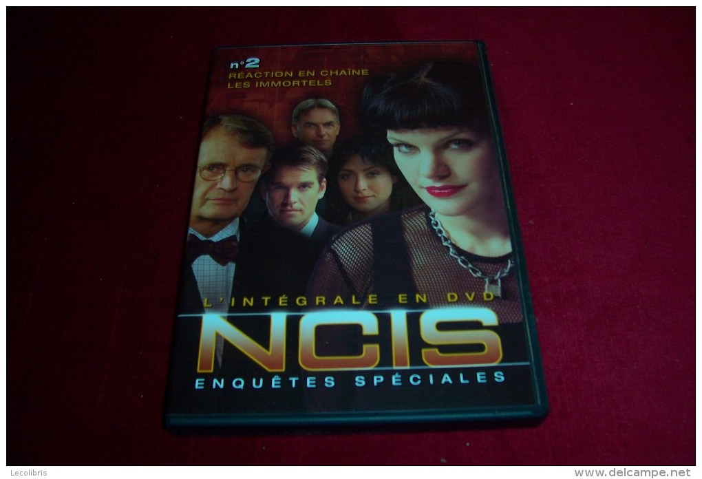 LOT DE 5 DVD °   CRIM   +  4  NCIS LOT  No  6 - Collections & Sets