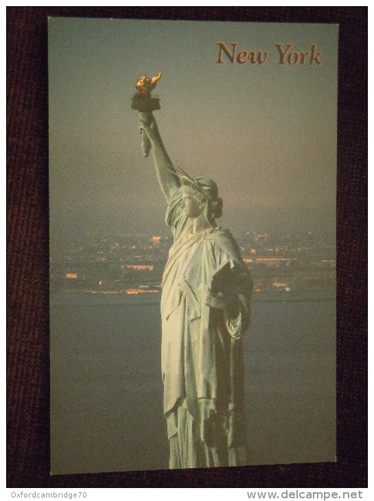 New-York  , A 90 - Statue Of Liberty