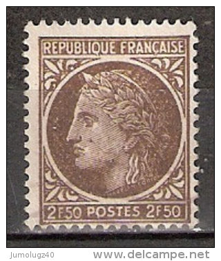 Timbre France Y&T N° 681 (6) Obl.  Type Cérès De Mazelin.  2 F 50. Brun. Cote 0,15 € - 1945-47 Ceres (Mazelin)