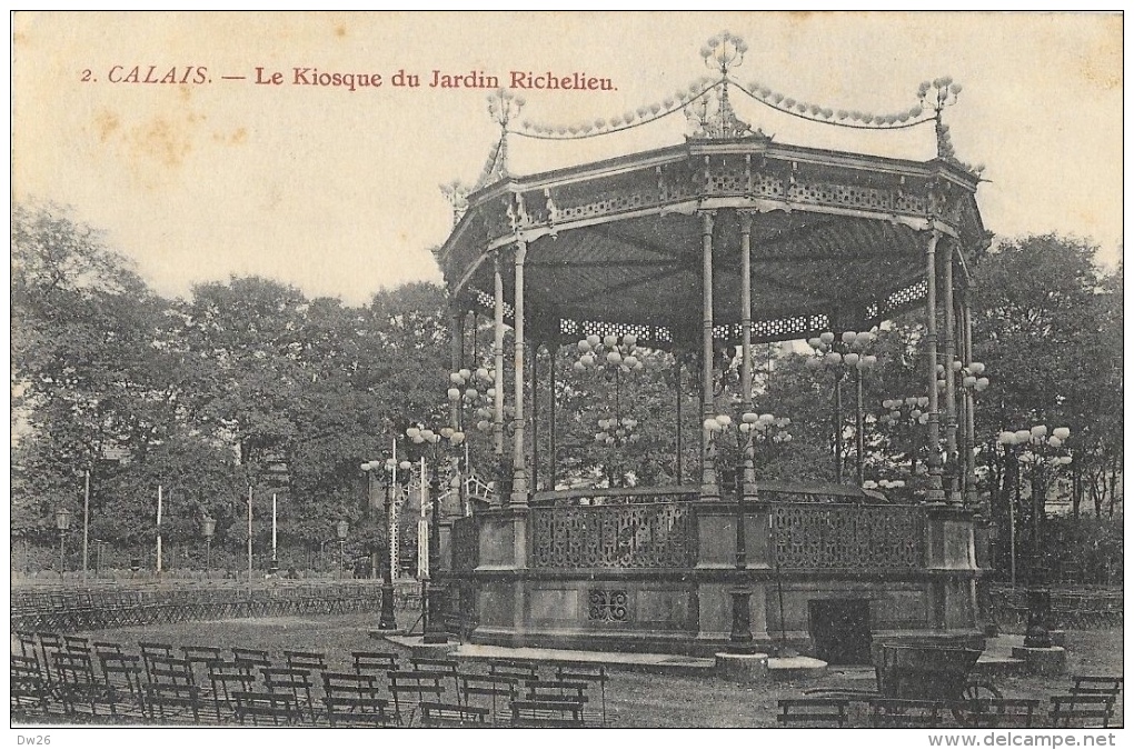 Calais - Le Kiosque Du Jardin Richelieu - Calais