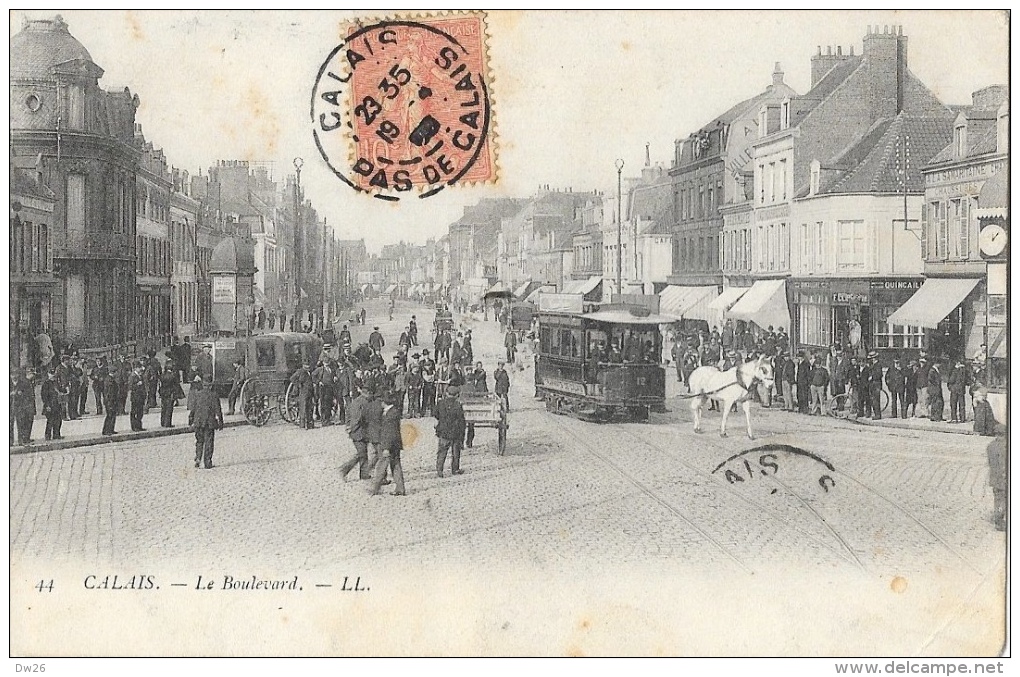 Calais - Le Boulevard - Tramway Tracté Par Un Cheval - Carte LL - Calais