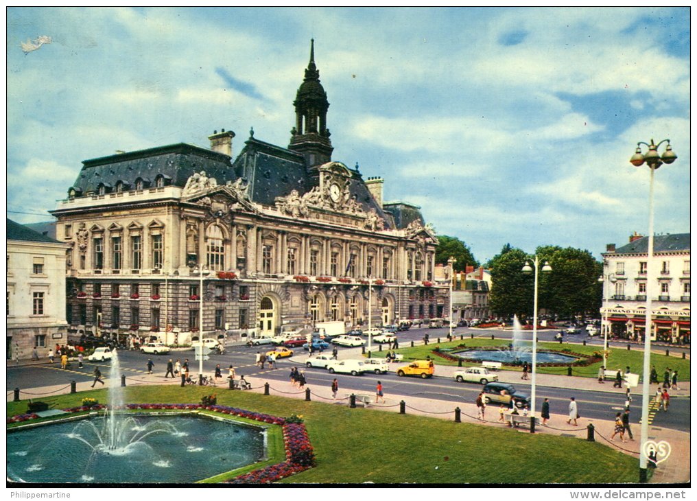 Voitures (Citroën 2CV, Renault 4L....) - Toulrs (37) : Place Jean Jaurès - L´Hôtel De Ville - Turismo