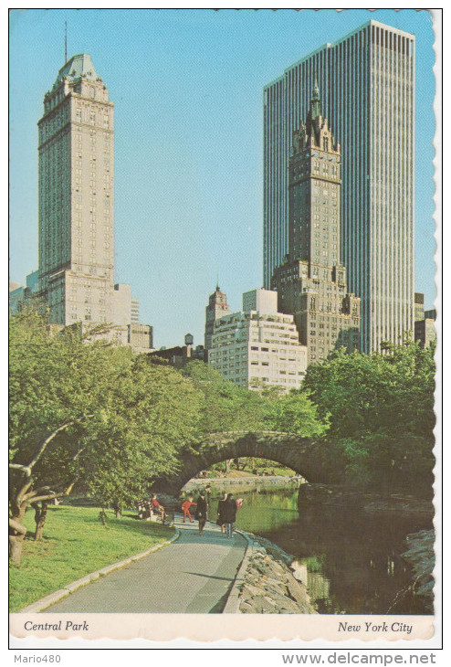 THE STARKLY MODERN GENERAL MOTORS BUILDING TOWERS       (VIAGGIATA) - Central Park
