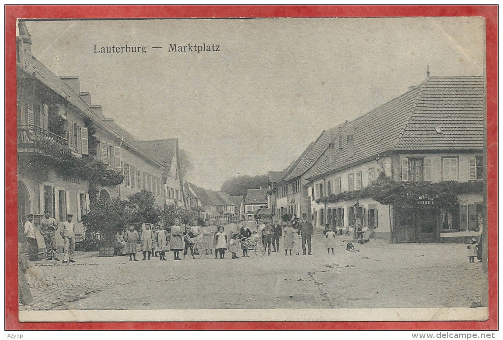 67 - LAUTERBURG - LAUTERBOURG - Marktplatz - Lauterbourg