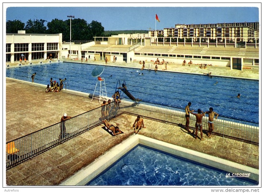 34 MONTPELLIER LA PAILLADE LA PISCINE - Montpellier