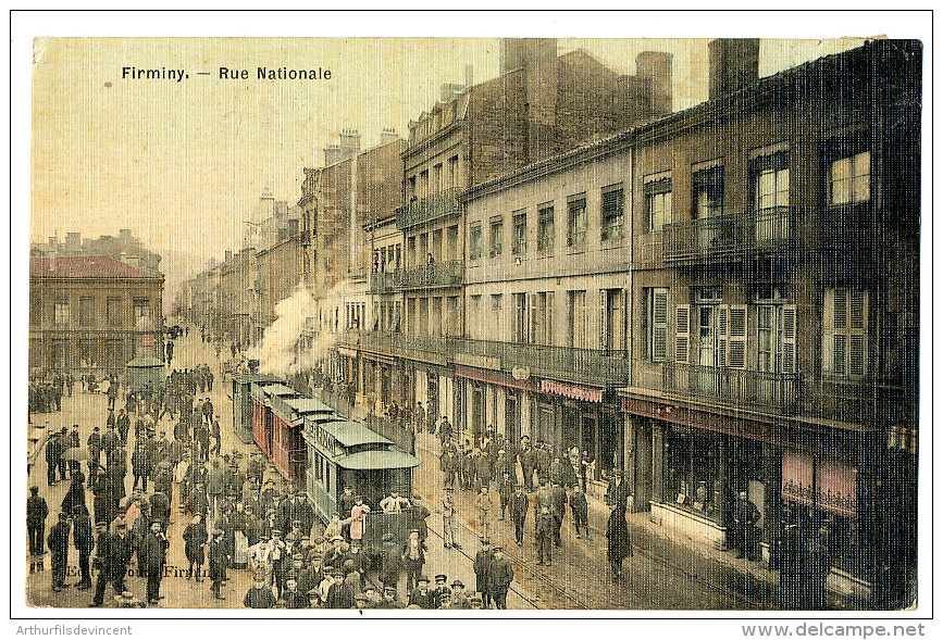 FIRMINY --LE TRAM A UNE HEURE DE POINTE --COULEUR BEL ETAT-- Rue Nationale - Firminy