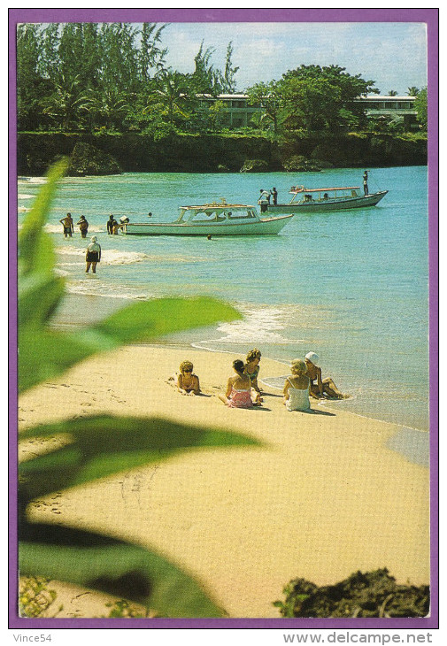 CUBA - TRINIDAD And TOBAGO - Store Bay Tobago Wonderful Swimming In Glass Clear Water At The Side Of Crown Reef Hotel - Trinidad