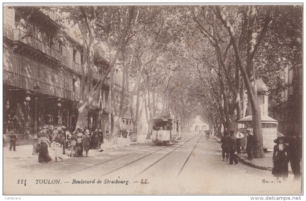 Cpa,fin De La Guerre,TOULON ,boulevard De Strasbourg,tram En Circulation,policier à Droite En Surveillance,rare,1918 - Toulon