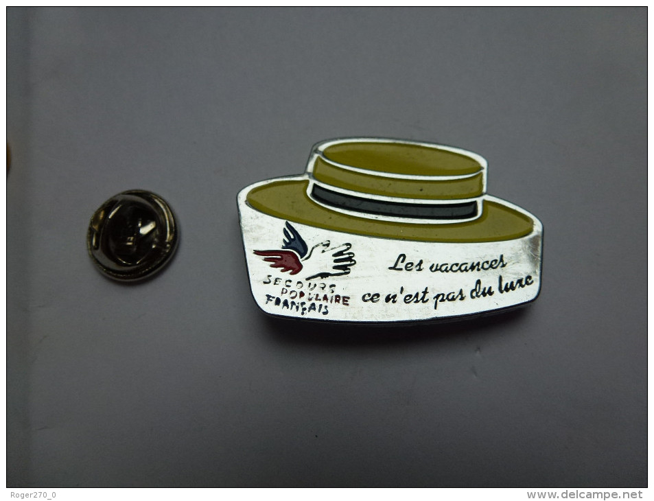 Beau Pin´s , Association Secours Populaire Français , Canotier - Associations