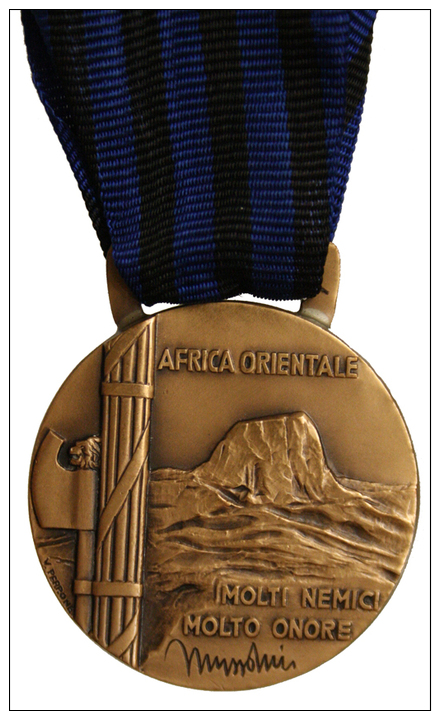 Medaglia Vittorio Emanuele III Africa Orientale "Molti Nemici Molto Onore" Riconio #N398 - Italie