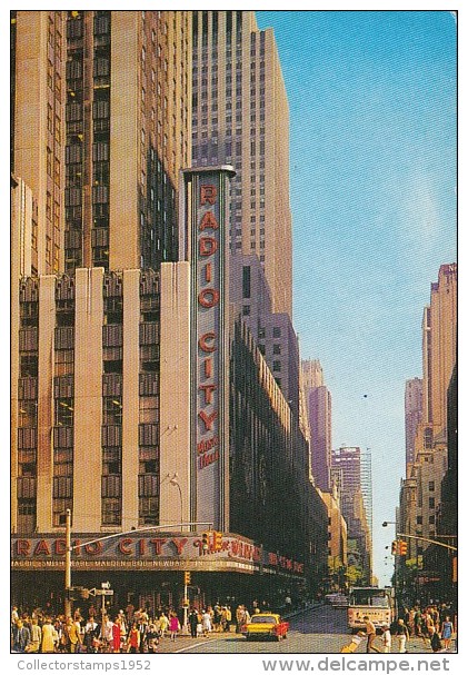 11811- NEW YORK CITY- RADIO CITY MUSIC HALL, BUSS, CAR - Other Monuments & Buildings