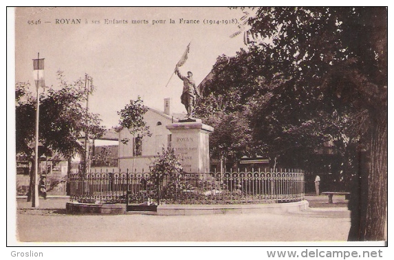 ROYAN 9546 A SES ENFANTS MORTS POUR LA FRANCE (1914 1918) - Monuments Aux Morts