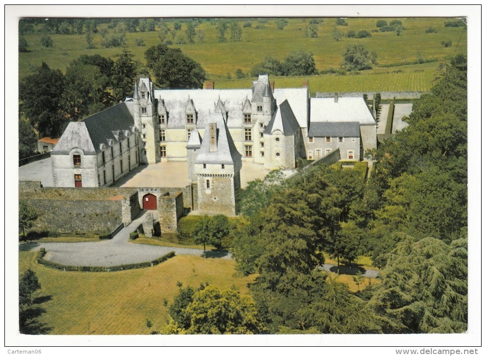 44 - Château De Goulaine - Haute Goulaine - Vue Aérienne - Editeur: Artaud N° 102 - Haute-Goulaine