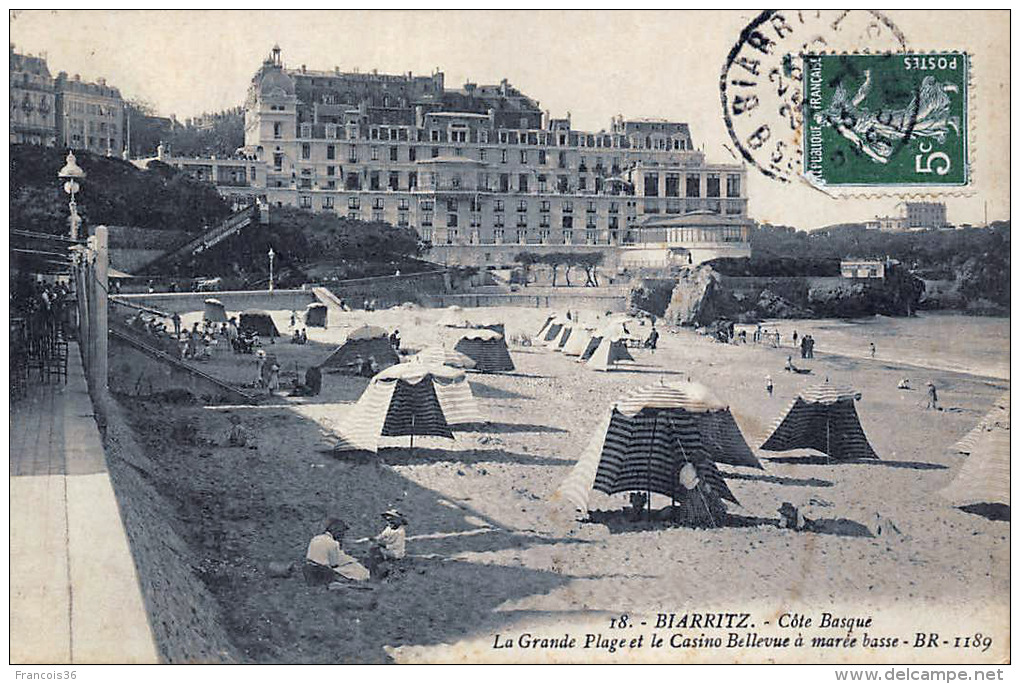 Lot sympa de 83 CPA de Biarritz 100% SCANNEES Plage Port Casino Rues etc.