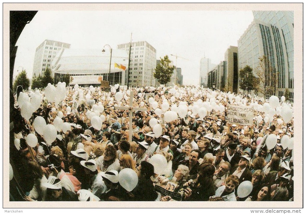 BELGIQUE (20/10/1996) : Affaire DUTROUX - La Marche Blanche. CARTE 143 DES ARCHIVES DU "SOIR" (CPM - 2005). - Manifestations