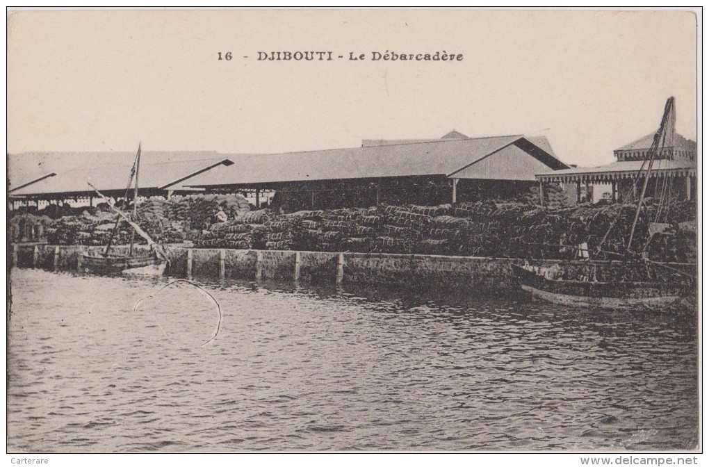 CARTE POSTALE ANCIENNE DJIBOUTI,jabuuti,afrique, 1900,DEBARCADERE,transpor T De Bois Et Nourriture - Dschibuti