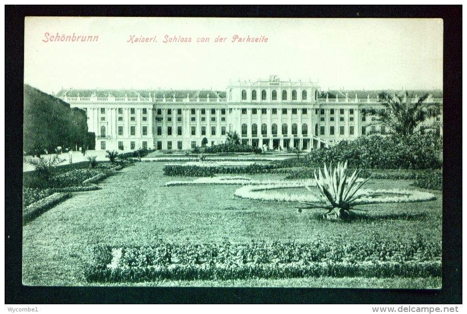 AUSTRIA  -  Vienna  Schonbrunn Palace  Unused Vintage Postcard As Scan - Château De Schönbrunn