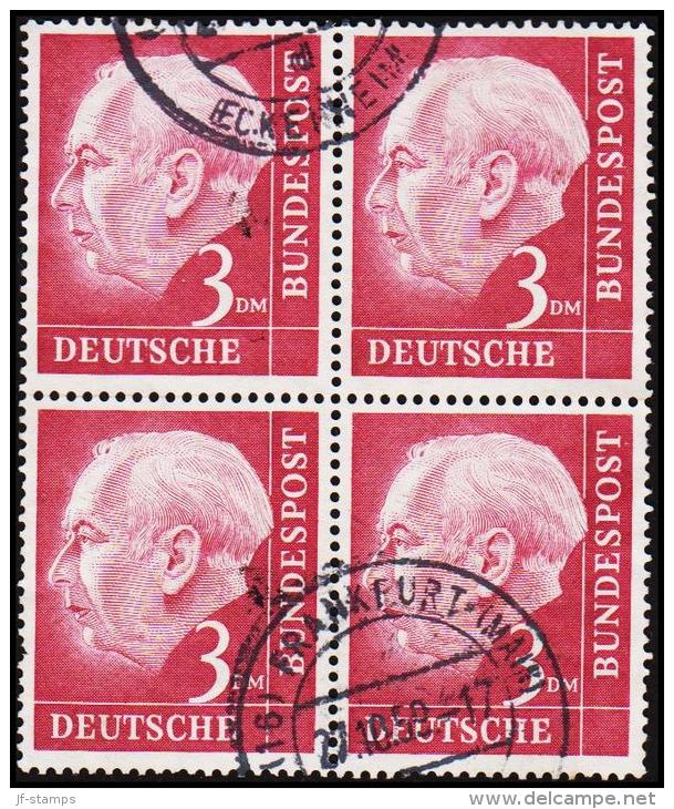 1959. HEUSS. 3 DM 4-BLOCK. FRANKFURT 27.10.59.  (Michel: 196) - JF125925 - Autres & Non Classés