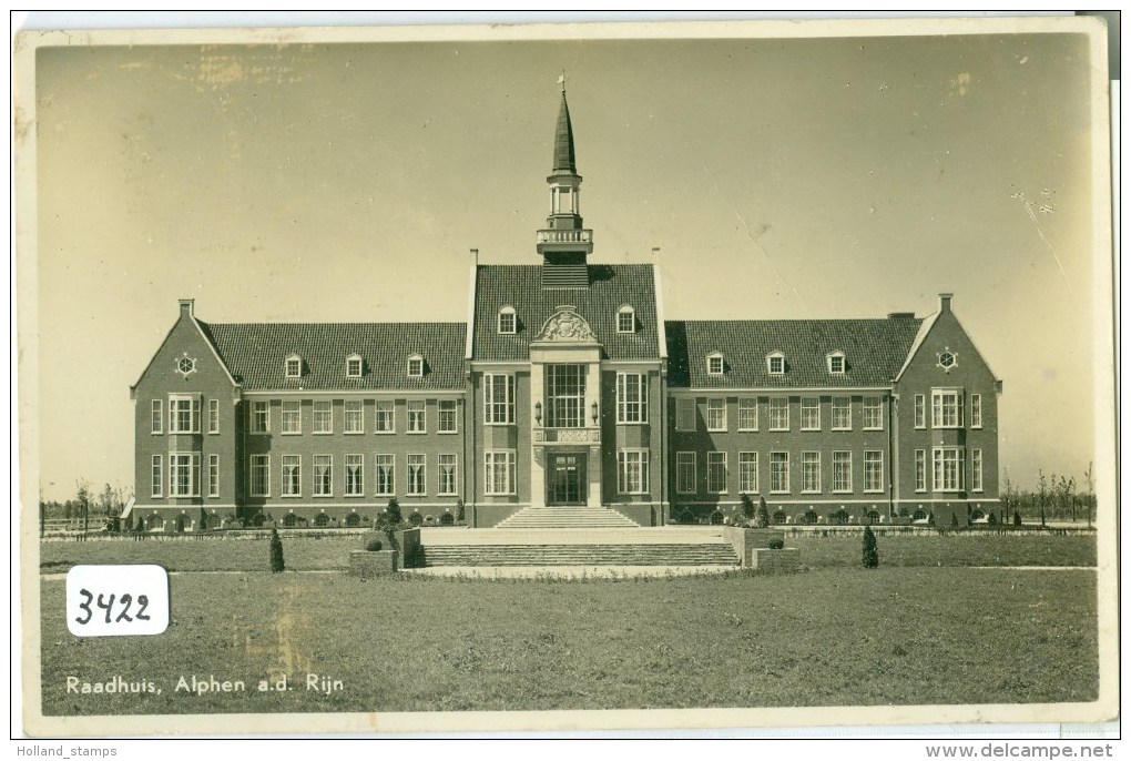 ALPHEN AAN DEN RIJN * ANSICHTKAART * RAADHUIS GELOPEN IN 1939 Naar HOOGKERK (3422) - Alphen A/d Rijn