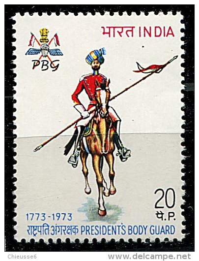 (cl 20 - P40) Inde ** (ref. Michel Au Dos) N° 379 - Bicent. De La Garde Présidentielle - - Unused Stamps