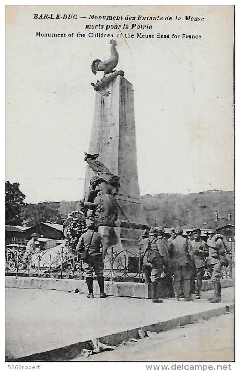 CARTE POSTALE ORIGINALE ANCIENNE DE 1919 : BAR LE DUC ; ENFANTS DE LA MEUSE ; ANIMEE ; MEUSE (55) - Monuments Aux Morts