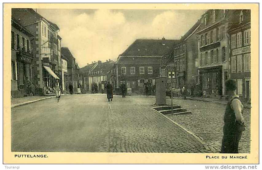 Nov14 1437: Puttelange  -  Place Du Marché - Puttelange