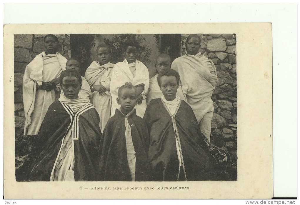 ETH8   --   FILLES DU RAS SEBEATH AVEC LEURS ESCLAVES - Ethiopie